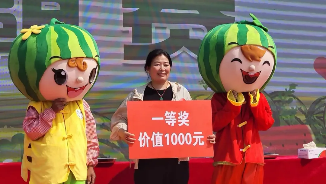 包揽前三甲 | 植知源豆磷脂肥“瓜王争霸赛”火爆出圈！